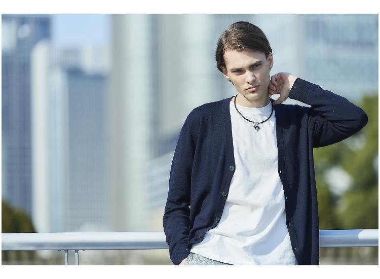 コラントッテ COLANTOTTE  TAO  アラン  磁気ネックレス ブラック シルバー  ABARD37  タオル付き