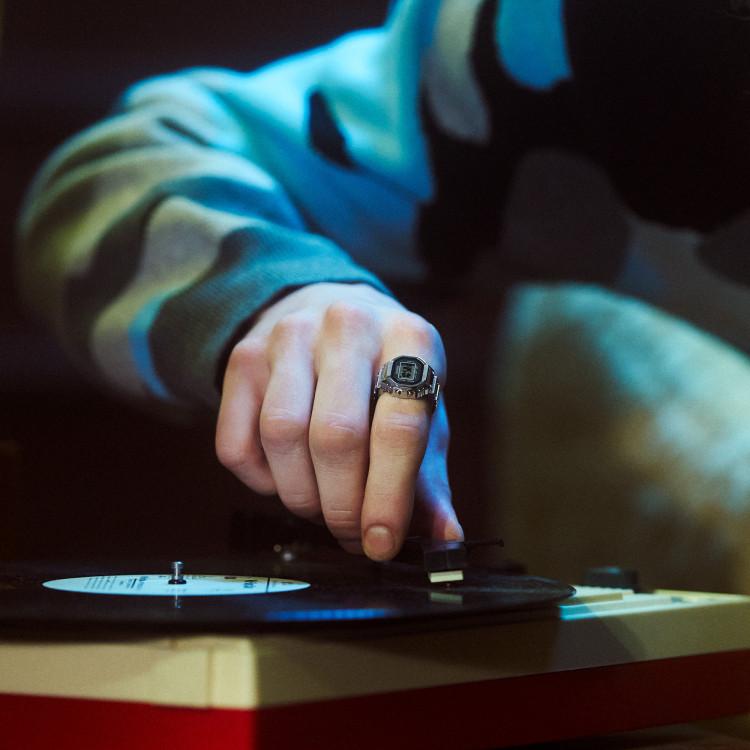 CRW-001-1JR カシオウオッチ50周年記念 リングウォッチ メンズ 国内正規品 カシオ 時計 指輪