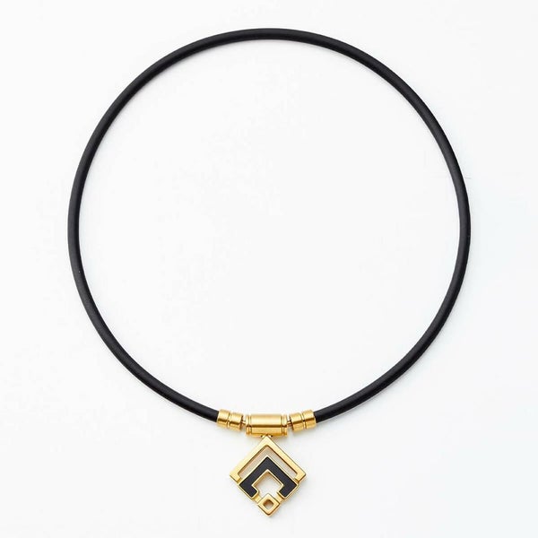 コラントッテ 磁気ネックレス ブラック クラシックゴールド LLサイズ TAO ネックレスα ARAN スポーツネックレス ABARD52LL